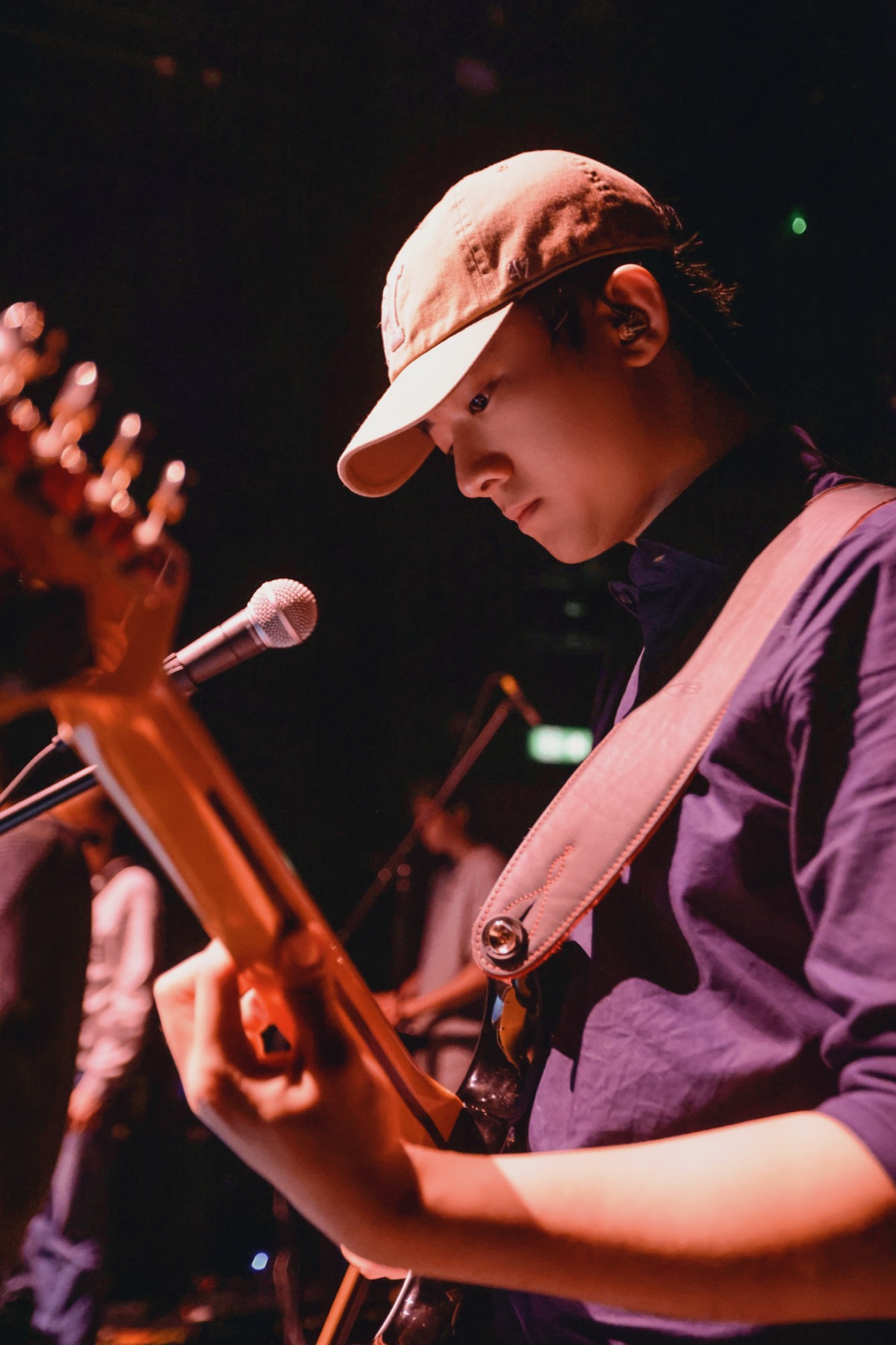 Recent bassist close-up