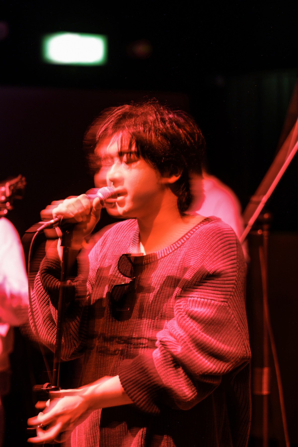 Recent WU singing under red light
